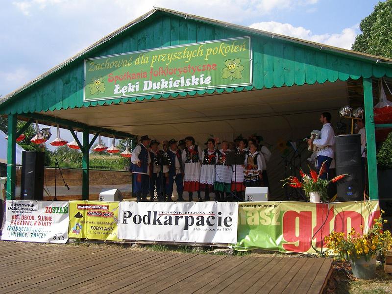 spot folk 07_15.jpg